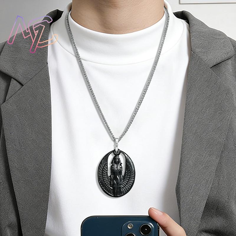 Myanmar Jadeit Isis Anhänger H – Vintage Necklace Bewertung und Preis