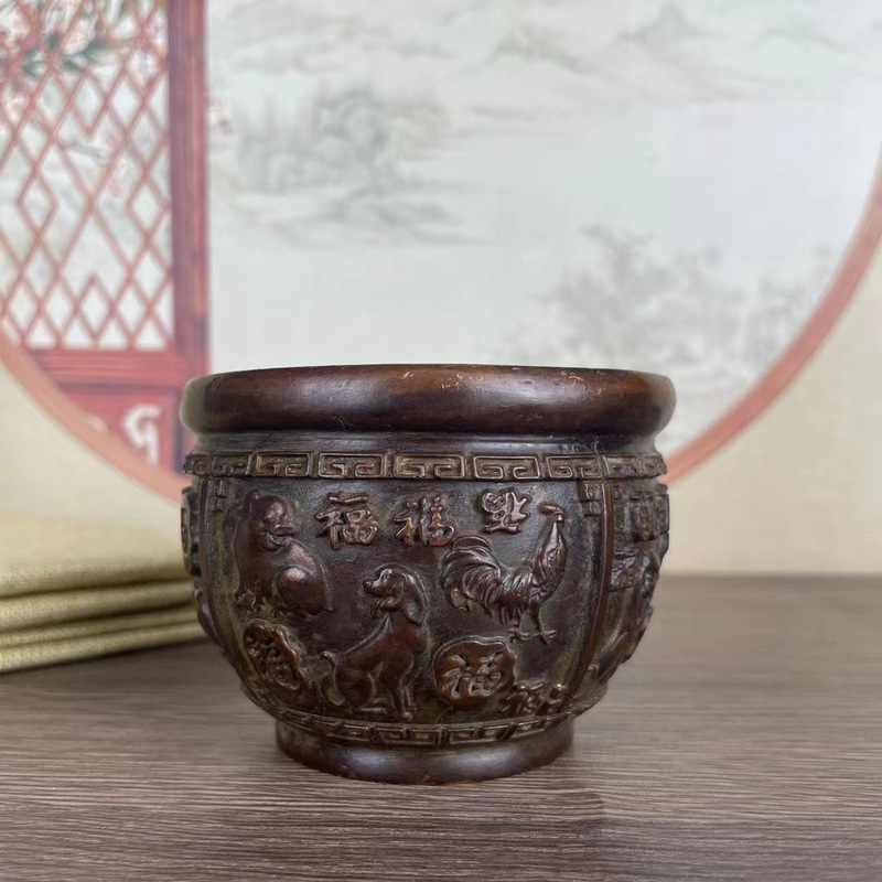 Antike und Vintage-Sammlerstüc – Vintage Collectible Ashtrays Bewertung und Preis